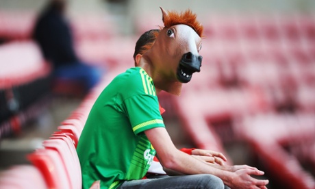 Here is a Sunderland fan … hopefully not about to be punched.