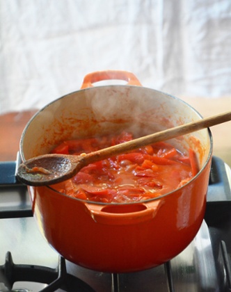 A pan of peperonata