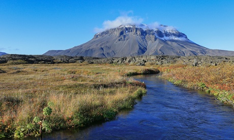 On the way to the Holuhraun pool