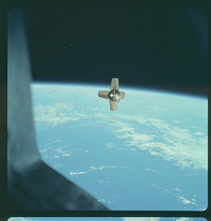 Earth orbit image from Apollo 7