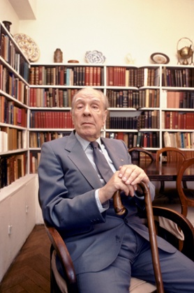 Jorge Luis Borges at home in 1983.
