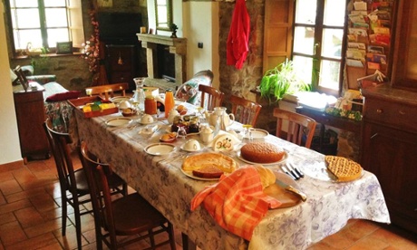 10 of the best places to stay in Italy for foodies