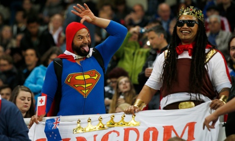 Tonga fans