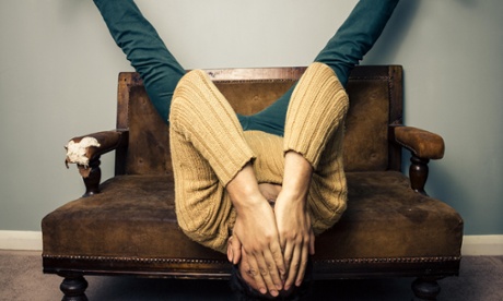 Keep videos between 15 and 25 minutes to maintain attention, our experts advise.