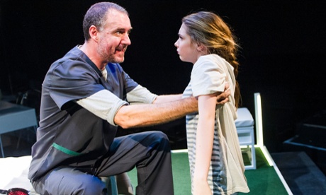 Brian Doherty (Tom) and Eleanor Worthington-Cox (Jess) in Tomcat