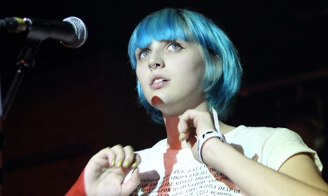 Alanna McArdle of Joanna Gruesome performs on stage