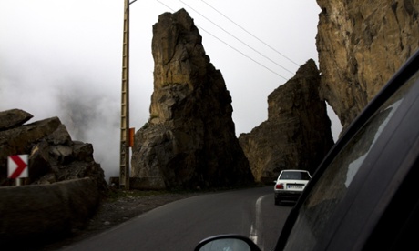 Mountain pass Iran 