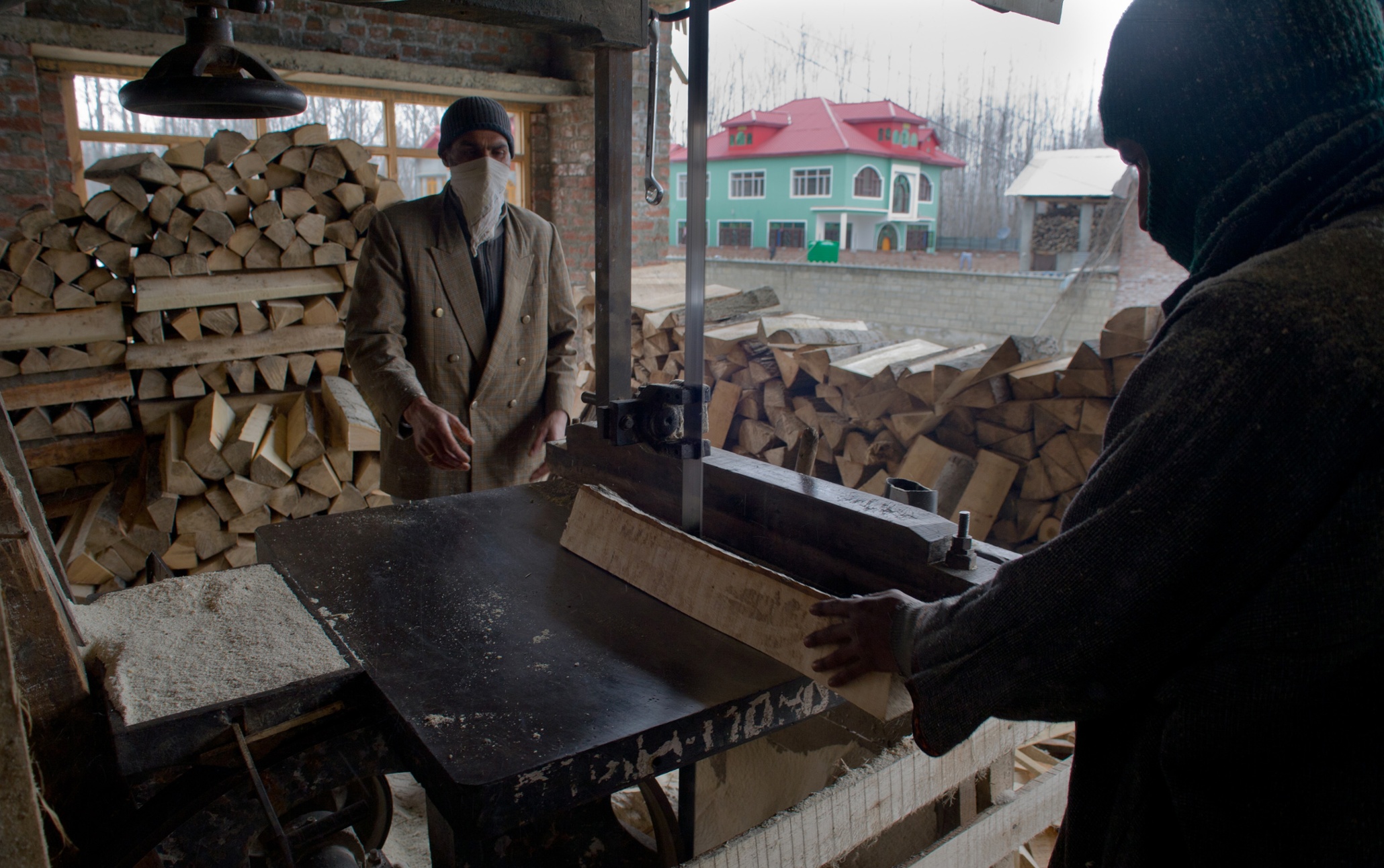 Kashmir willow cricket bat factory in pictures World news The