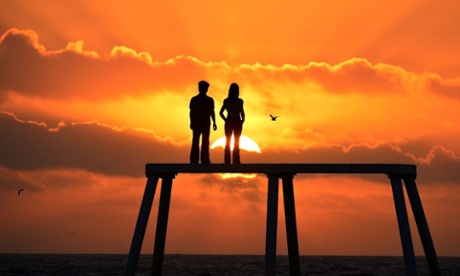 Sean Henry's Couple sculpture, Newbiggin by the Sea
