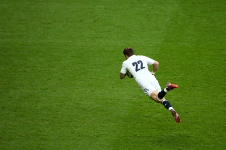 Danny Cipriani dives over to score a couple of minutes into his return to international rugby.