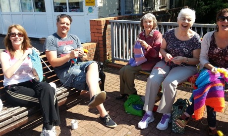 Beulah URC public urban knitting group creating street art
