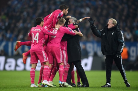 One big happy Madrid family.