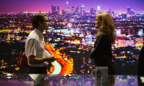 Jake Gyllenhaal as Lou, with Rene Russo in Nightcrawler