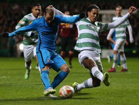 Palacio fires in Inter's second goal.