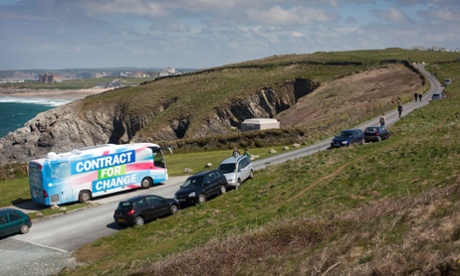 David Cameron and Conservative battle bus visit Cornwall in 2010.