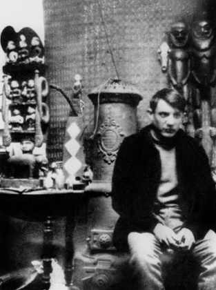 Picasso in 1908 in his workshop in Montmartre, Paris.