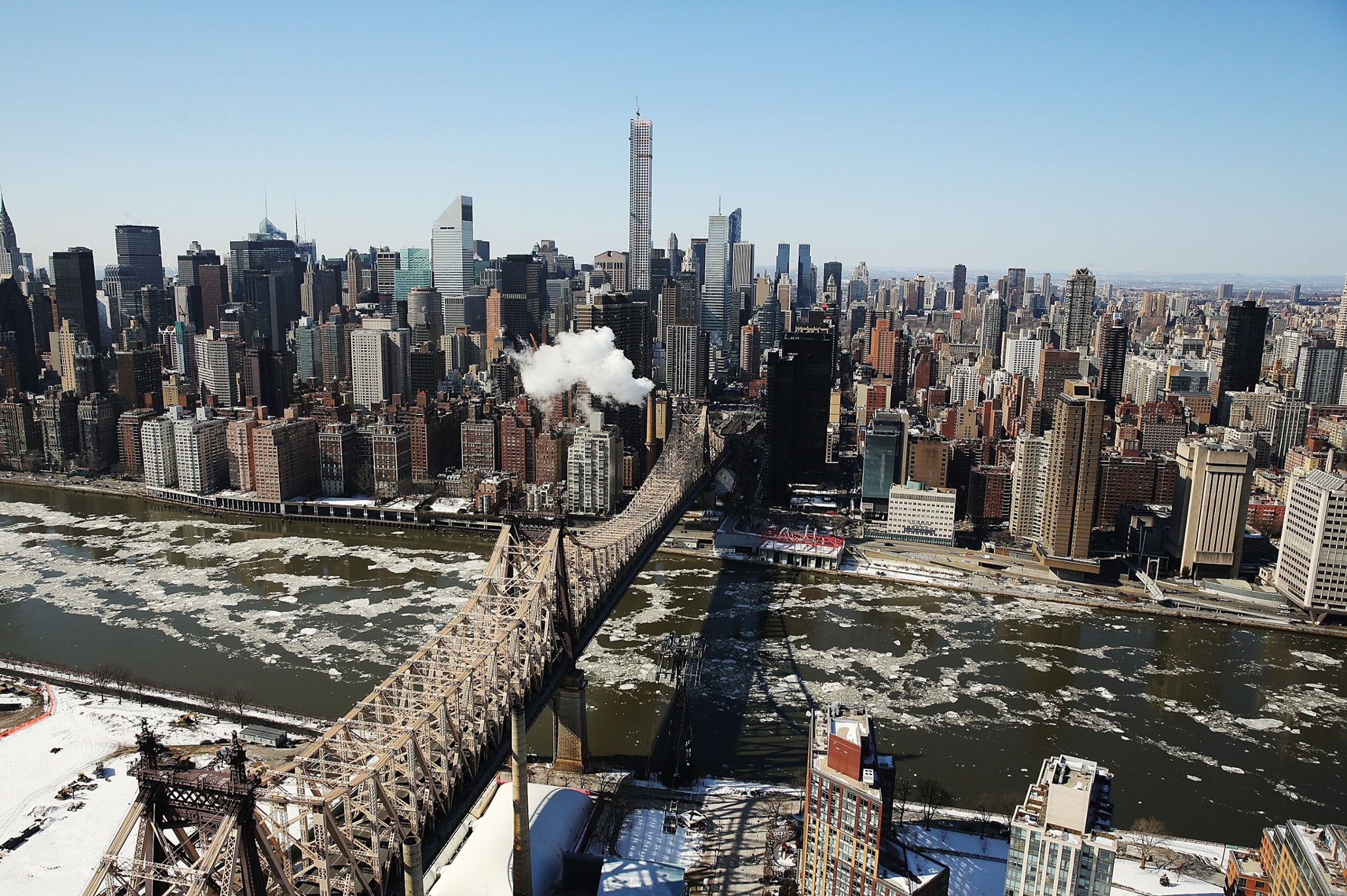Hudson River is frozen as photos show New York in deep Hudson River is frozen as photos show New York in deep