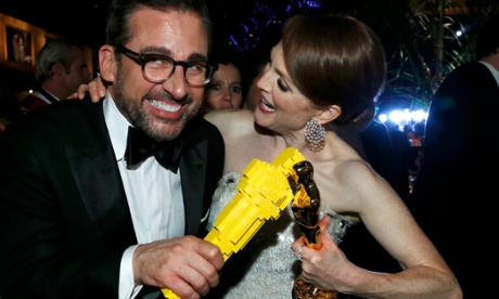 Steve Carell with his Lego Oscar (and Julianne Moore with the real thing)