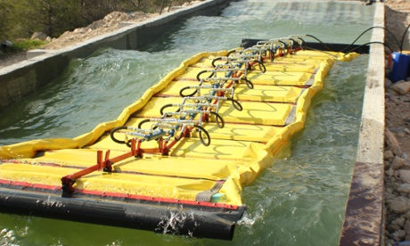 The WaveLine Magnet converts waves to electricity.