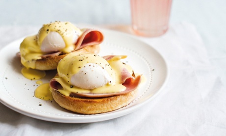 Eggs benedict.