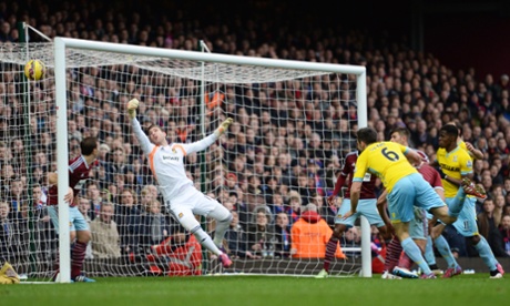 Scott Dann scores the second for Crystal Palace who win on the road for the third successive Premier League game.