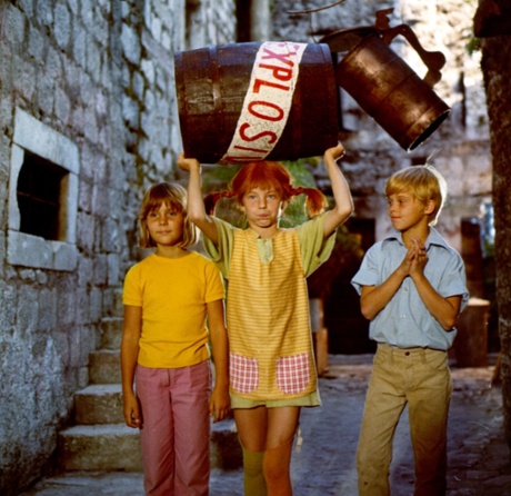 Pippi with an explosive barrel