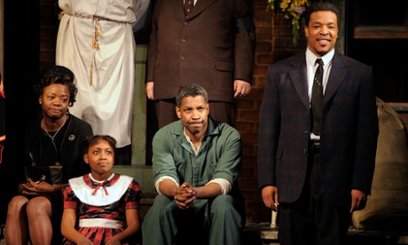 Viola Davis, SaCha Stewart-Coleman, Denzel Washington and Russell Hornsby