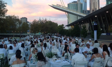 Diner en Blanc
