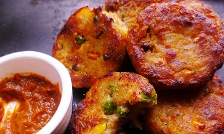 Indian spiced potato cutlets (aloo tikki)