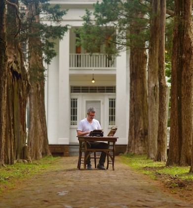 Tim Youd retyping William Faulkner's The Sound and the Fury
