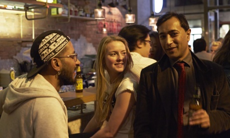 Rhik gets to know some fellow drinkers in Holborn Grind.