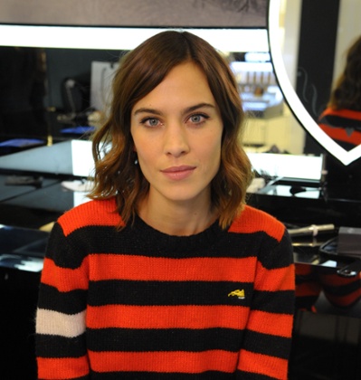 Alexa Chung, an apparent non-washer
