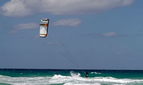 Kite surfer off the Playas del Este.
