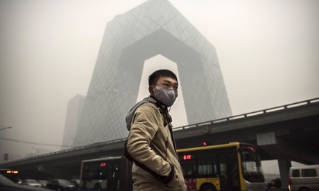 A Chinese man wears a maskin Beijing, China