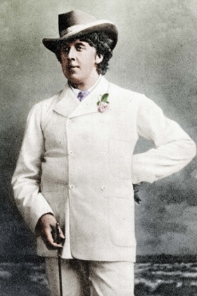 UNSPECIFIED - CIRCA 1890:  Oscar Wilde (1854-1900), Irish writer, in holidays, about 1893. Guillot de Saix collection. Colourized photo.  (Photo by Roger Viollet Collection/Getty Images)IrishWriterColourizedPhotoColorizedInHolidaysGuillotDeSaixCollection