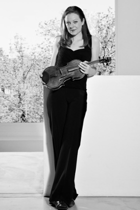 Soloist Carolin Widmann.