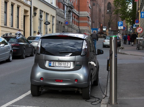 An electric car at one of the city’s 258 charging stations.