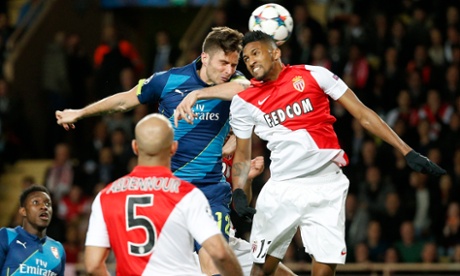 Olivier Giroud goes close.