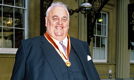 Cyril Smith gets knighthood