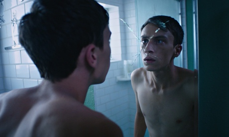 Keir Gilchrist in Dark Summer