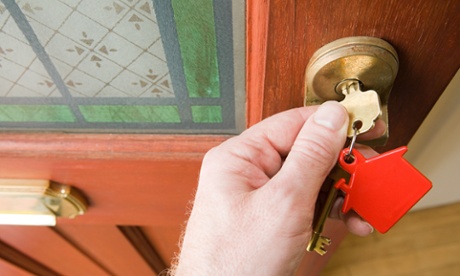 William Heming keeps the keys from the houses he has sold, and sneaks in later.