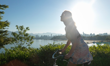 Riding bike, Vancouver