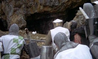 rabbit of caerbannog monty python holy grail