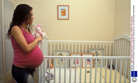 pregnant teenage girl cot