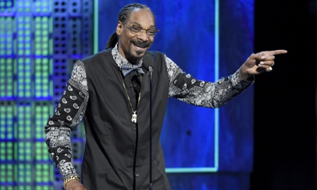 Snoop Dogg speaks at the Comedy Central Roast of Justin Bieber