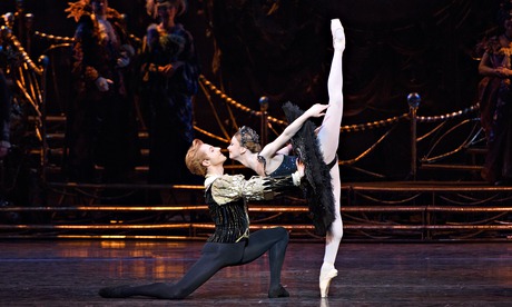 Steven McRae (Prince Siegfried) and Evgenia Obraztsova (Odile) in Swan Lake