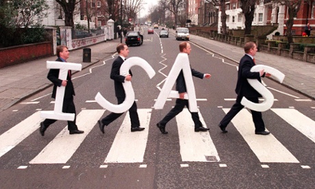 Abbey National launches its first range of Isas in 1999.