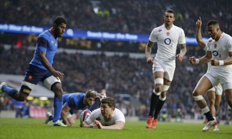 England's Ben Youngs scores the opening try after just 92 seconds.