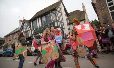 Protesters outside the George and Dragon