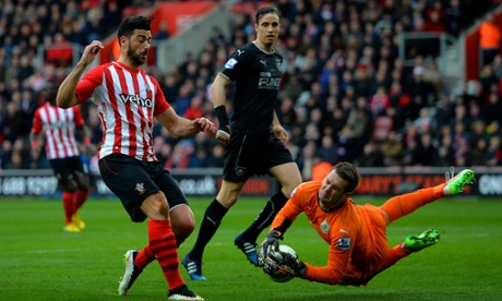 Graziano Pellè is without a league goal since 20 December after a blistering start to his Premier League career.